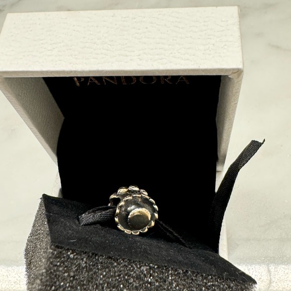 “New” Authentic Pandora Happy Birthday cake charm, sterling silver - Picture 8 of 8